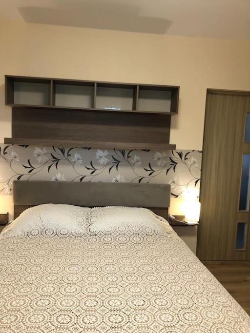 Confortabil, Luminos Apartment